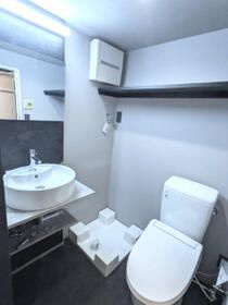 アピチェ南千住・0402のトイレ