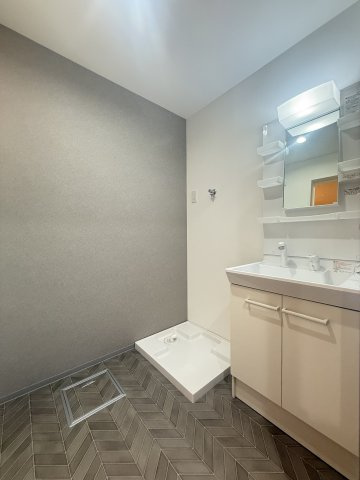 メゾンあづまの居間・リビング