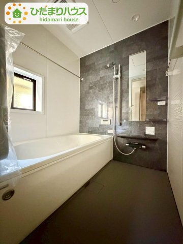 野田市柳沢新田5期　新築戸建　1号棟の浴室|清潔感のある浴室はゆったり浸かれて日頃の忙しさから解放してくれます(^^♪							
