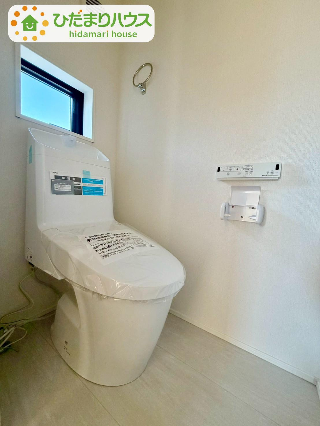 野田市柳沢新田5期　新築戸建　1号棟のトイレ|トイレは1F、2F共に完備！取り合いになることがありませんね(^^)/							
