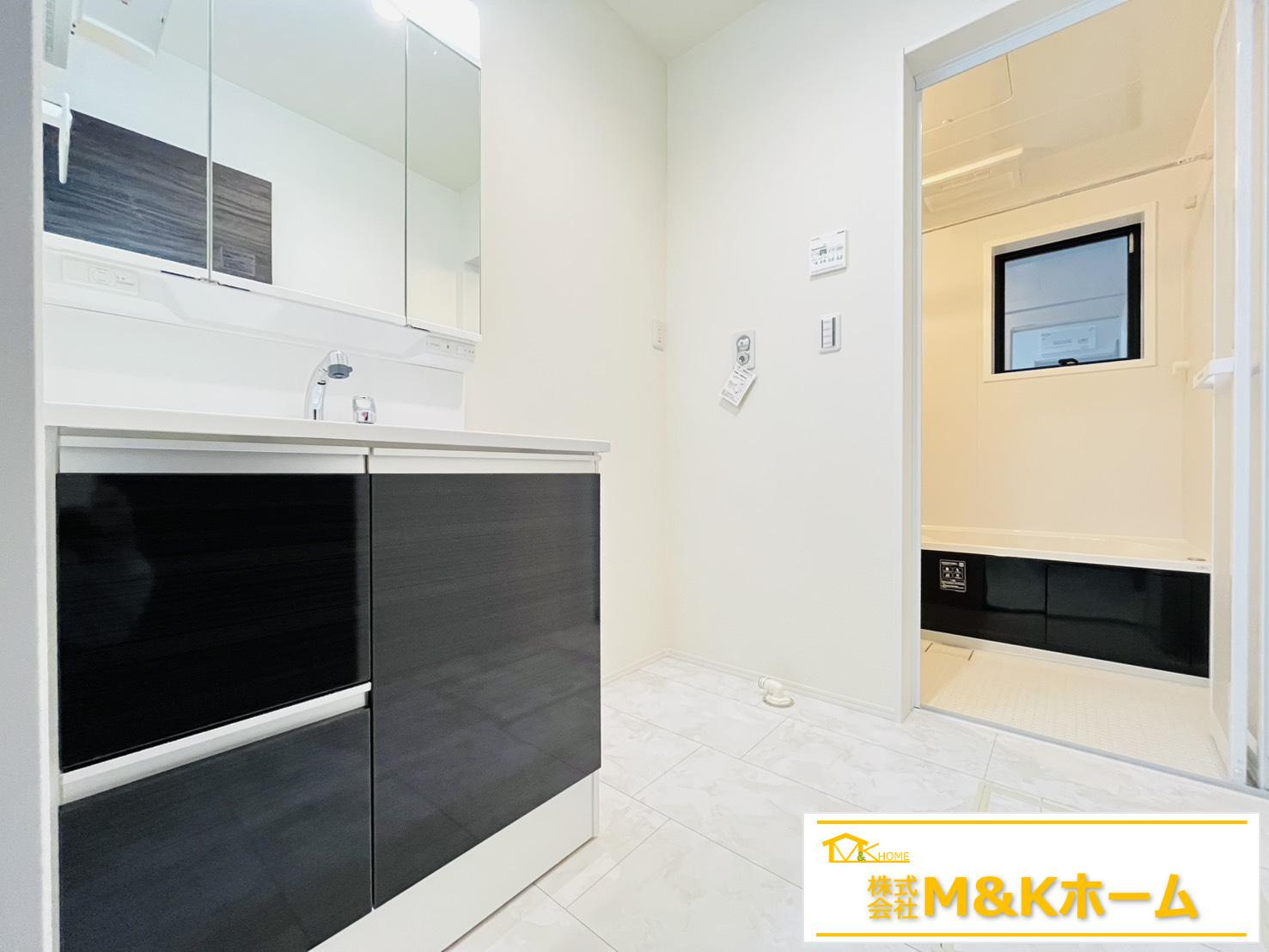 半田市北二ツ坂町2丁目　全2棟　2号棟の洗面所|R7.8.23撮影　全居室収納あり☆