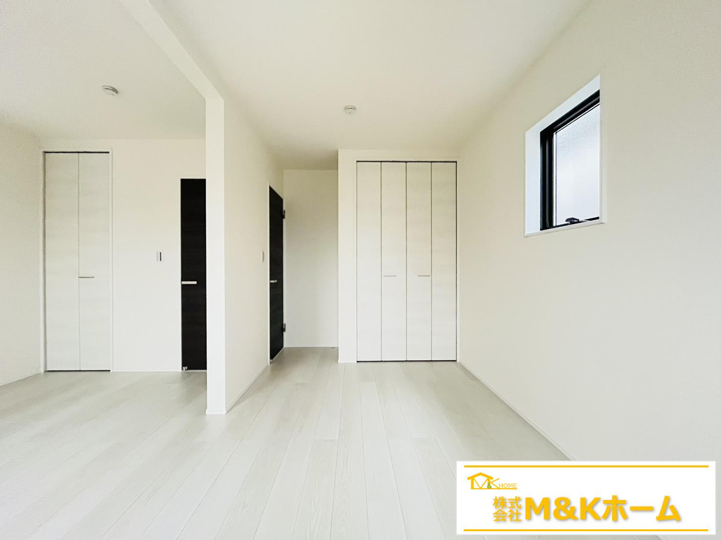 半田市北二ツ坂町2丁目　全2棟　2号棟の洋室|洋室5.6帖☆