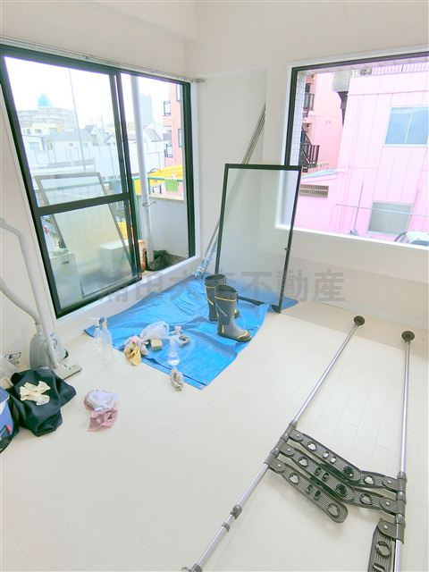 ベルハウス蒲田南の居間・リビング