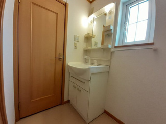 【洗面所】 | サンシャイン　アヴェニュー | 使いやすい洗面所です