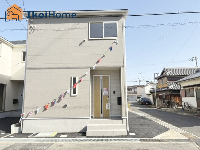 明石市二見町西二見第22　2号棟　新築戸建の駐車場|【ホームページに現地動画掲載中】●年中無休：当日予約可●お車2台駐車可能！交通量少な目で入出庫も安心