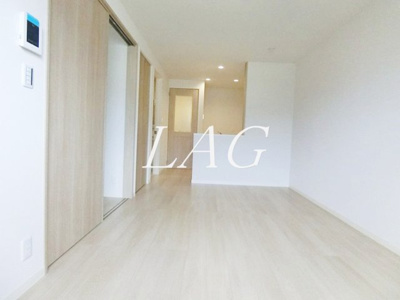 【居間・リビング】 | ドゥ・シャテニエ | 洋室のお部屋です。