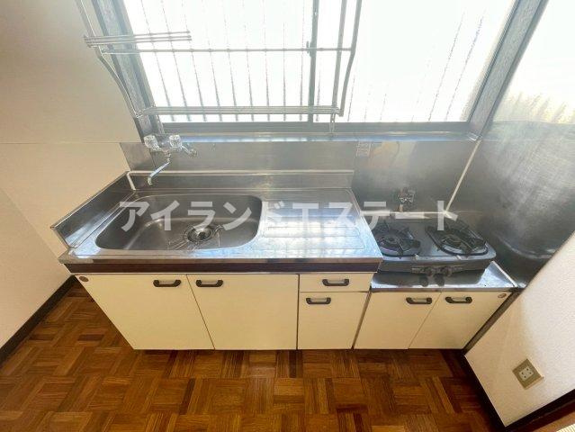 富田コーポ　最上階　角部屋　陽当たり良好のキッチン