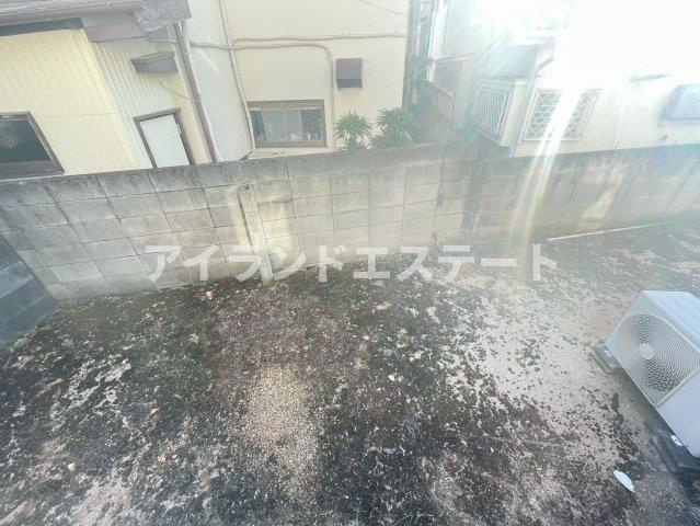 アーバンライフ世田谷B棟　南向き　3方角部屋　学生おすすめの庭