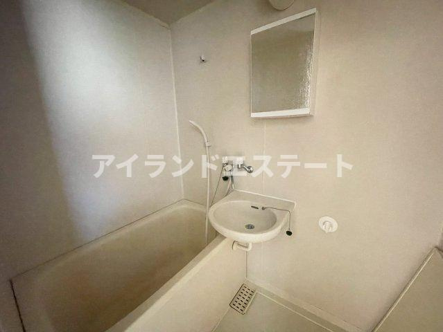 アーバンライフ世田谷B棟　南向き　3方角部屋　学生おすすめの浴室