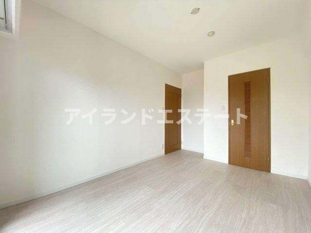 SOCIETY KAKINOKIZAKA ANNEX　敷地内駐車場有　オートロック　ファミリー向けの洋室