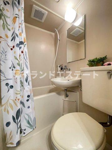 かとれや荘　礼金0　女性限定　ペット相談可の浴室