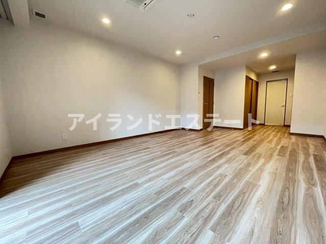 ガーデン東が丘-W　ペット相談　トランクルーム　の内装