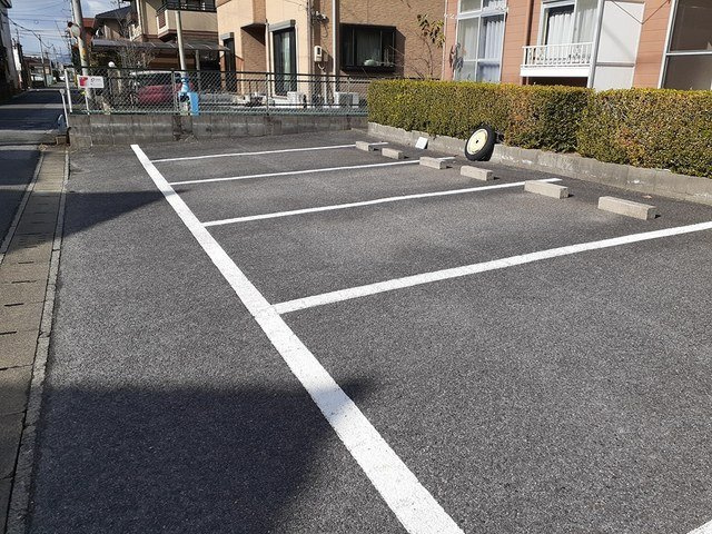 クレヨンハウスＡの駐車場