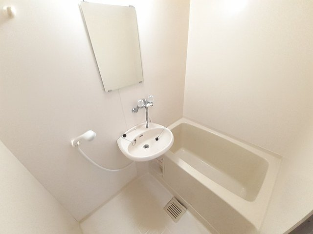 クレヨンハウスＡの浴室