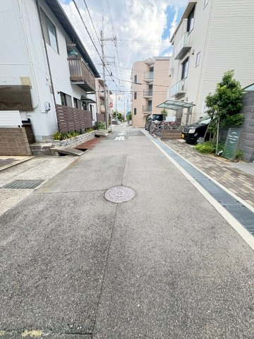 プレジールの周辺