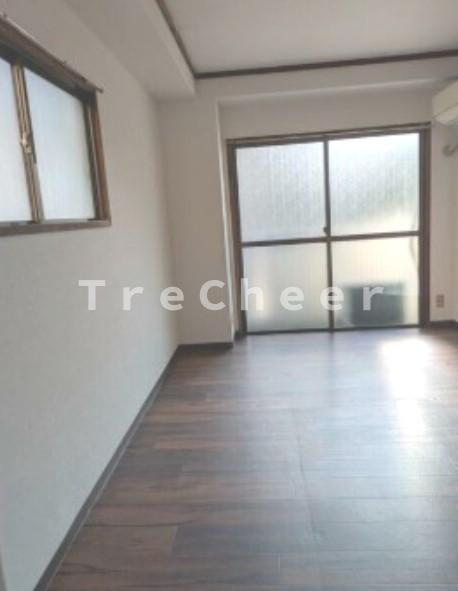 ミラベール板橋の居間・リビング