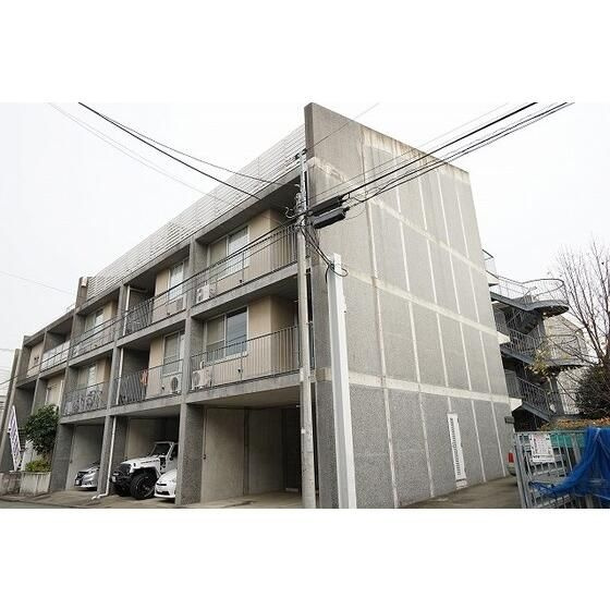 ドルフＥＡＳＴ