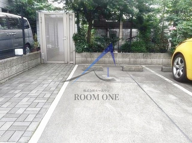 サンカント・アン豪徳寺の駐車場|駐車場です。