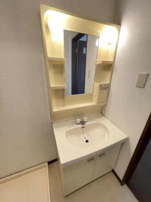 【洗面所】 | グリーンフィールド石阪