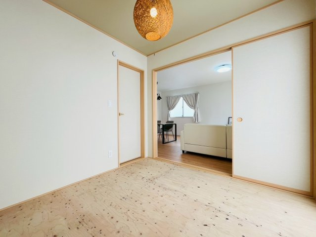 ＋＋読谷村瀬名波-B号棟（全2棟）のその他