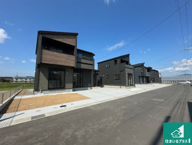 ●29(土)30(日)現地説明会！　桜井市大福　全4邸の外観|安心の10年保証！外観を美しく保ち、雨水で汚れを落とします！気になることがありましたら、お気軽にお問い合わせください！