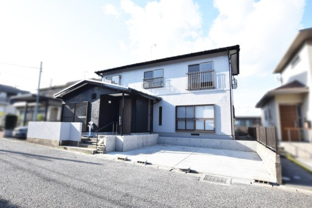 新潟市西区松美台　中古戸建