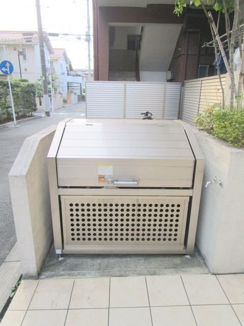 ルーエプラッツのその他共用部分|★敷地内ゴミボックス★