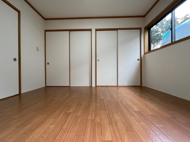 北青葉台貸家の洋室