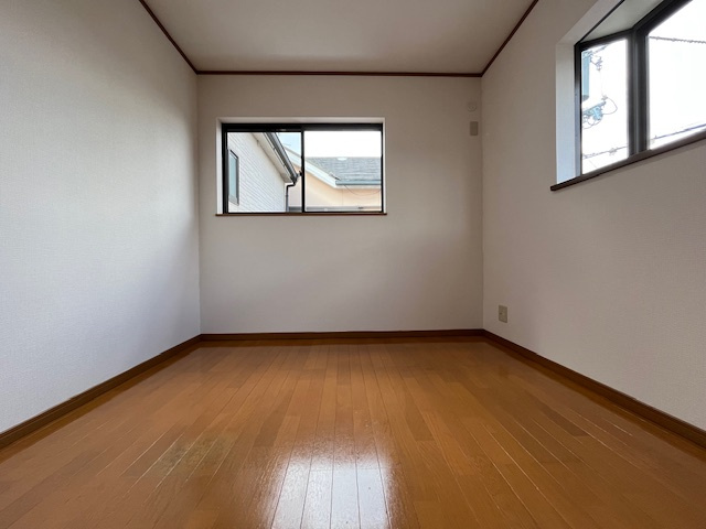 北青葉台貸家の子供部屋