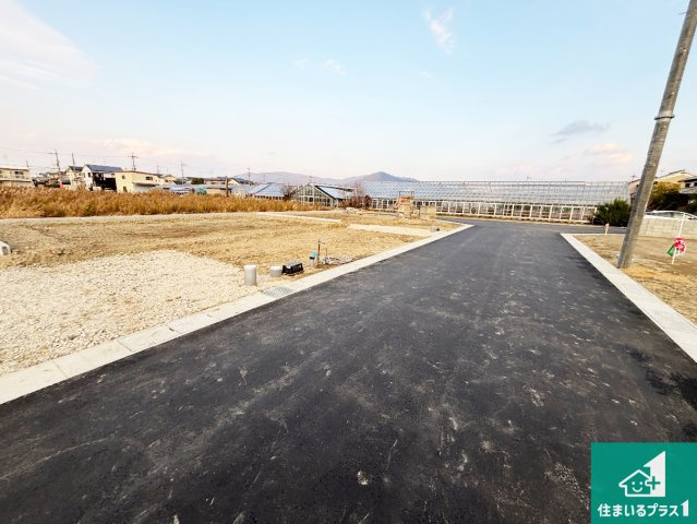 桜井市大福　新築一戸建ての前面道路含む現地写真|駅やスーパー、小学校・中学校等日常生活に欠かせない情報や道のりもご紹介いたしますのでお気軽にご相談ください。