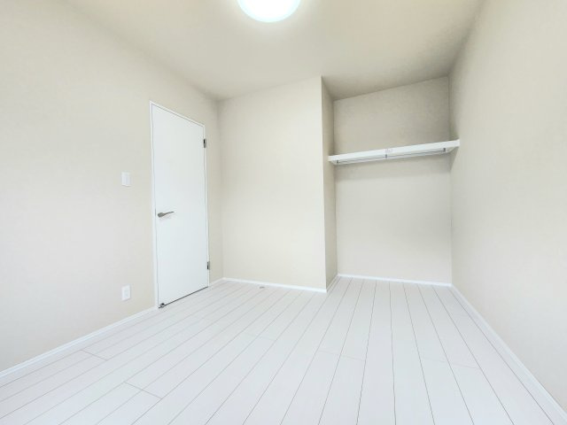 RESET HOUSE－リセットハウス小倉南区葛原2丁目3期の洋室|1階5.3帖洋室です♪クローゼット付き♪