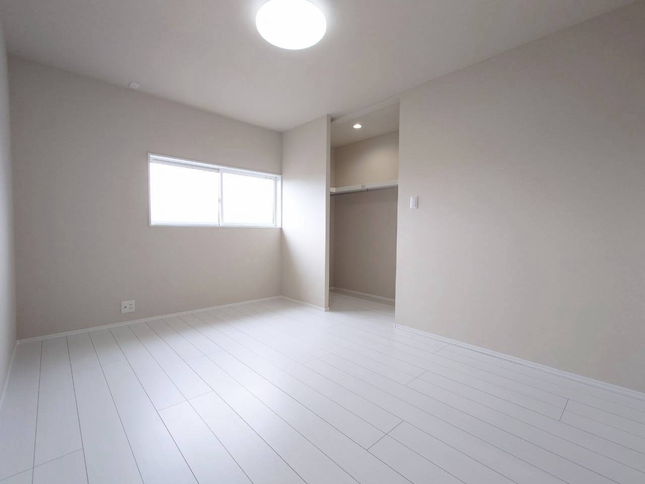 RESET HOUSE－リセットハウス小倉南区葛原2丁目3期　【小倉南区　中古戸建て】の洋室|2階6.2帖洋室です♪クローゼット完備♪　【小倉南区　中古戸建て】