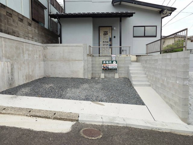 RESET HOUSE－リセットハウス小倉南区葛原2丁目3期　【小倉南区　中古戸建て】の駐車場|駐車スペース２台可♪　【小倉南区　中古戸建て】