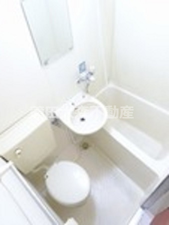 ルーブル南馬込の浴室