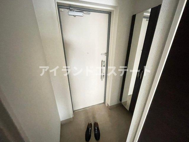 コート駒沢　独立洗面台　角部屋　オートロックの玄関