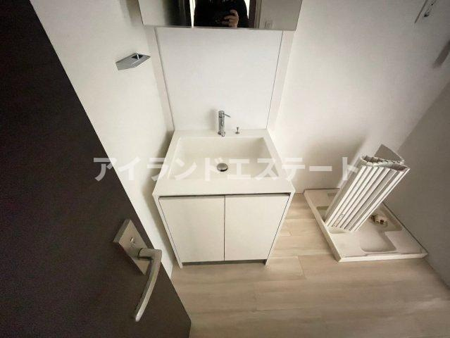 コート駒沢　独立洗面台　角部屋　オートロックの洗面所