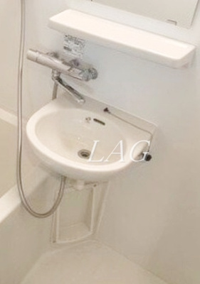 【洗面所】 | エストライフ勝どき | 洗面台です。