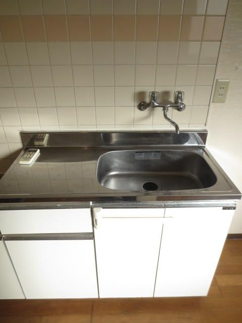 横浜市金沢区六浦５丁目の賃貸マンションのキッチン