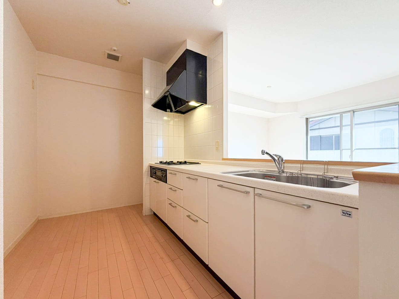 スクエア名古屋港のキッチン|キッチンです