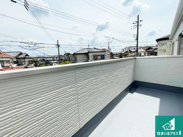 ★12(土)13(日)現地見学可能！★京田辺市興戸南落延　限定1邸の設備|ワイドバルコニーは洗濯物を干すスペースが広いのでご家族が多くても安心！