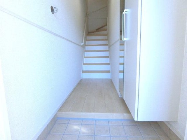 エアリーⅡの玄関