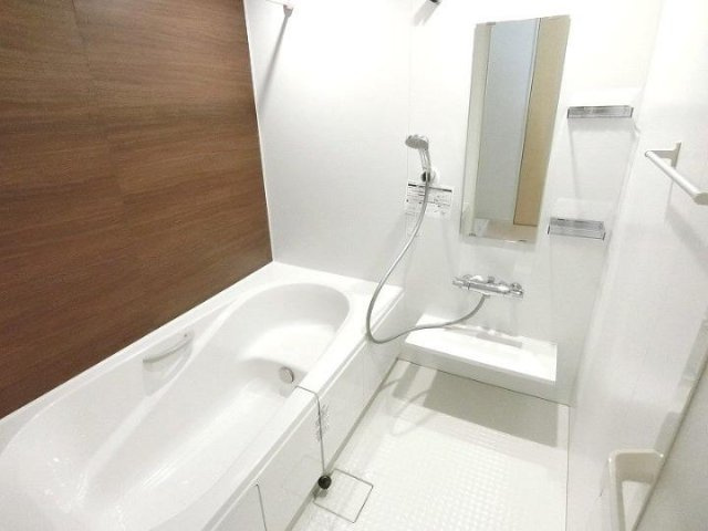 エアリーⅡの浴室