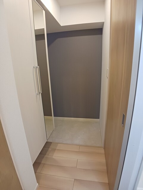 サンロイヤルⅡの玄関