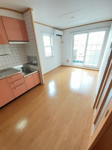 メゾン　ド　ヌーヴェルバーグの居間・リビング