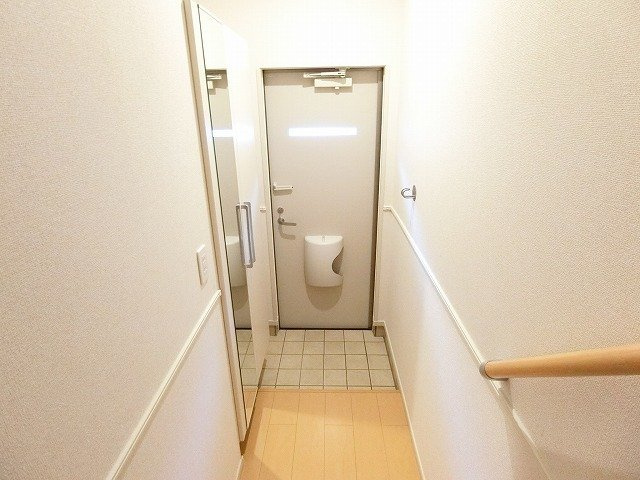 テーテュースの玄関