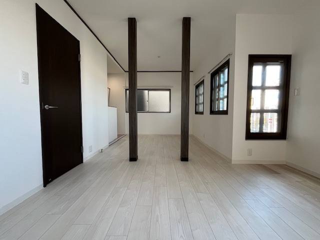 和田東戸建の居間・リビング