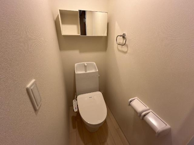 仮）守山区笹ヶ根２丁目新築アパートのトイレ|シャワー付トイレ（イメージ）