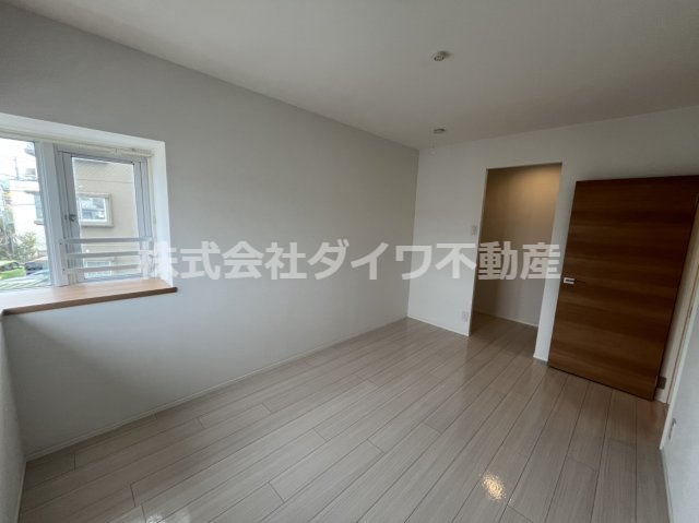 マンション稲葉の洋室