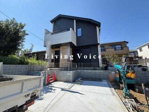 【外観】 | 【仲介手数料０円】伊勢原市高森台3期　新築一戸建て　1号棟　全2棟 | 伊勢原市高森台3期　新築一戸建て　全2棟　2号棟