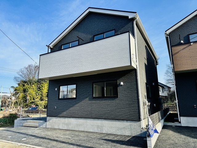 八王子市　元八王子町　新築一戸建て　４６期の外観|～太陽光パネル標準搭載　スーパー・コンビニ・ドラッグストア徒歩圏内～